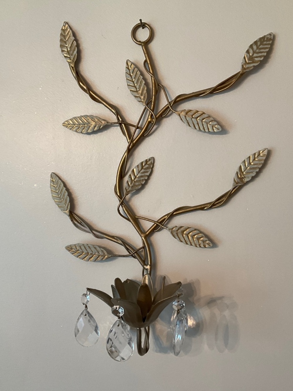 Elegant Gold Leaf Wall Sconce with Crystal Drops - Home Wall Decor